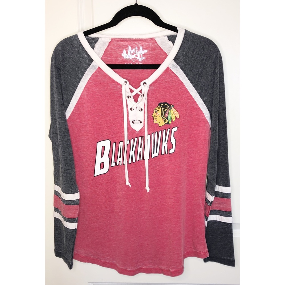 Touch by Alyssa Milano Top Chicago Blackhawks NHL Burnout Lace Up Shirt Size XL
